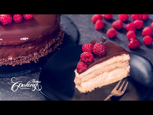 Vanilla Meringue Mousse Cake