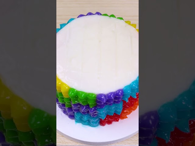  Fancy Miniature Rainbow Cake Decorating