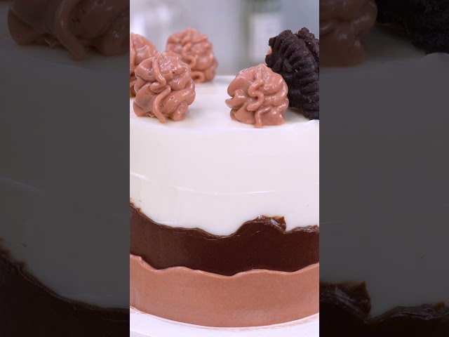 Miniature OREO Cake Decorating