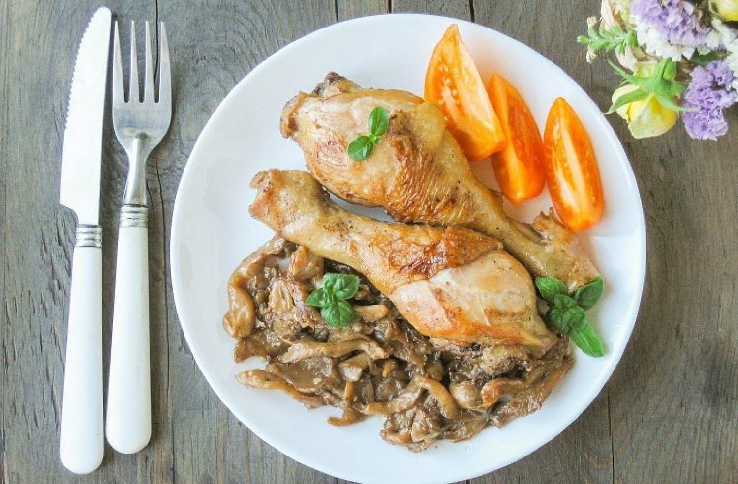 Braised Chicken With Oyster Mushrooms and Beer