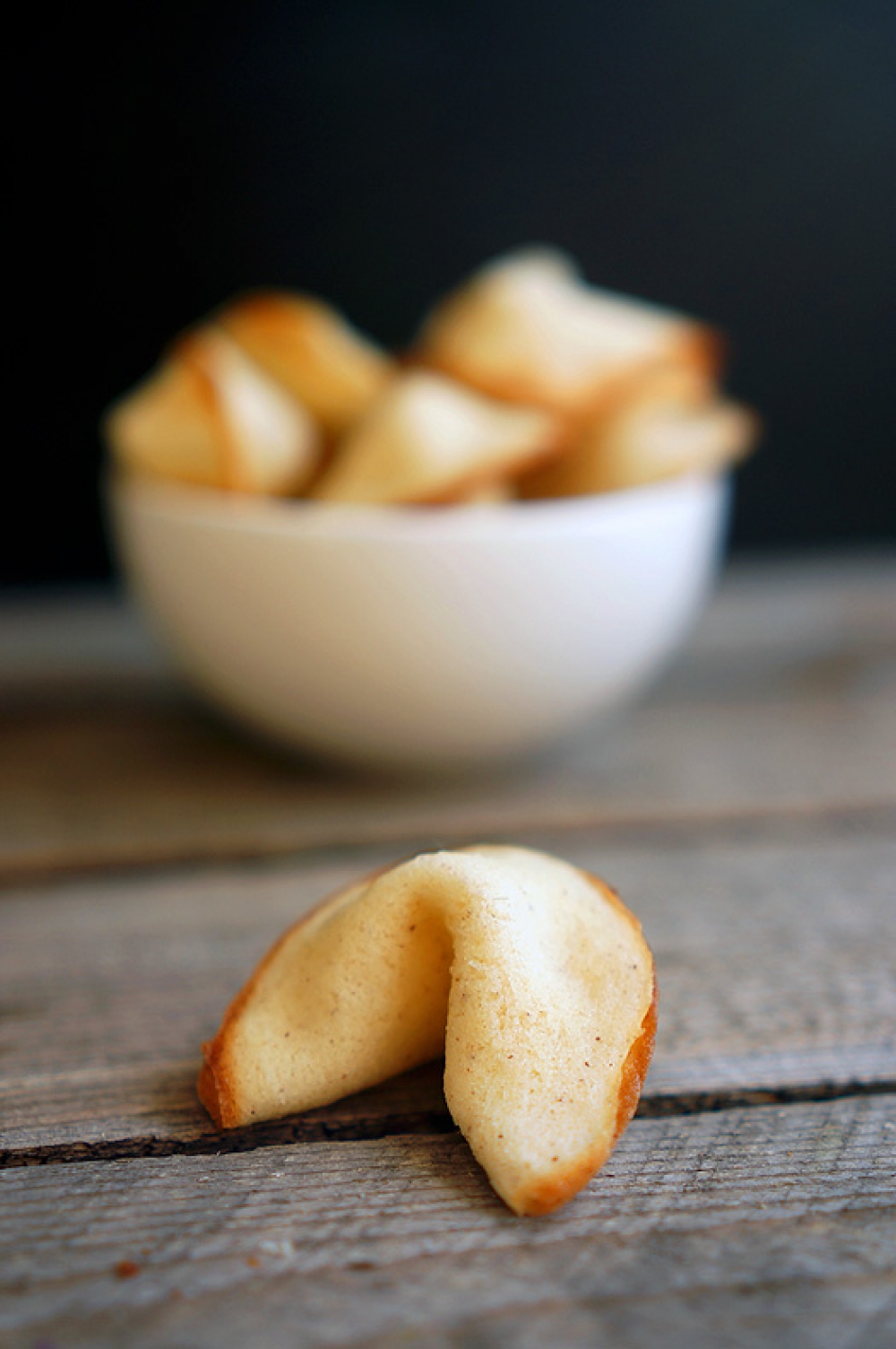 Chinese cookies with predictions