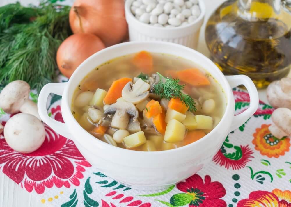White Bean and Mushroom Soup