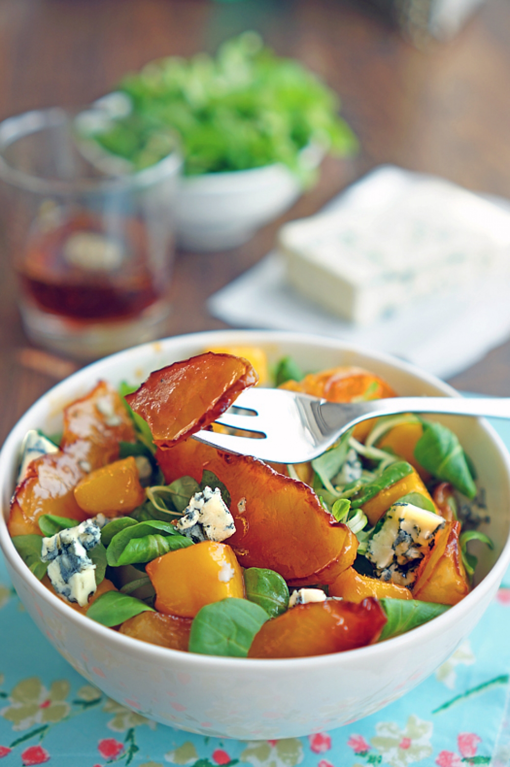 Grilled Peach Salad with Blue Cheese