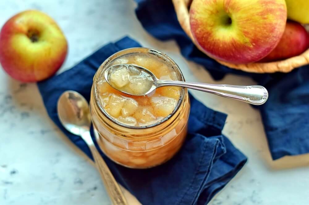 Pear Jam with Lime and Cinnamon