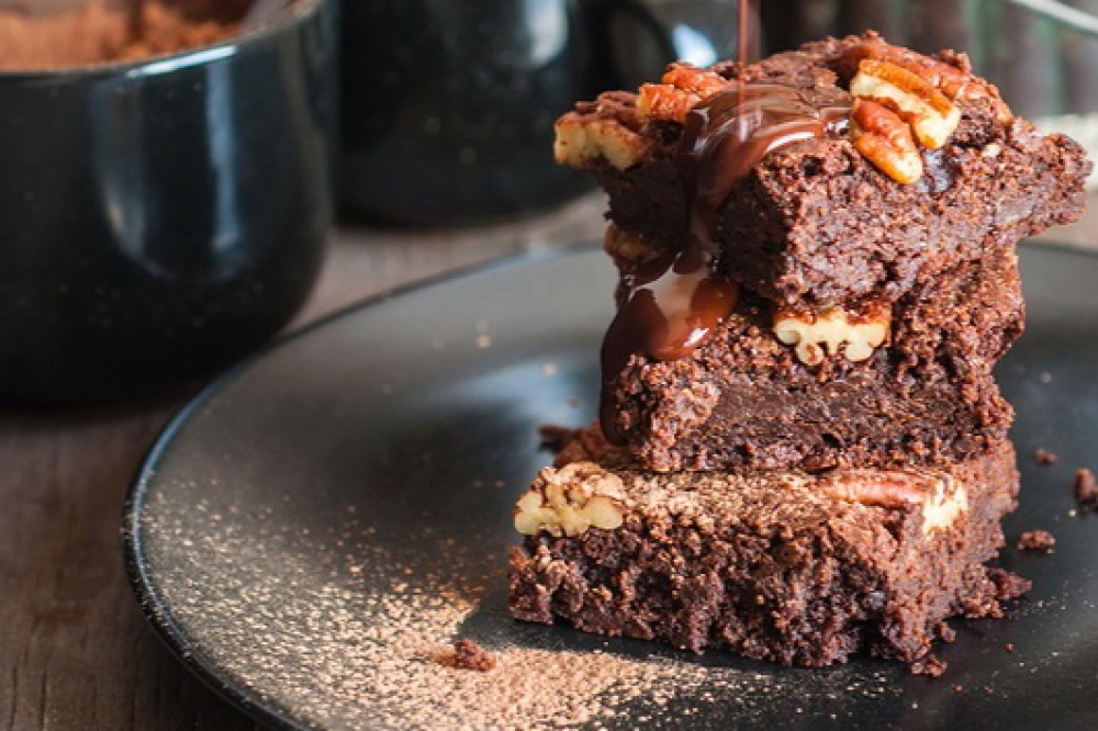 Brownies with nuts