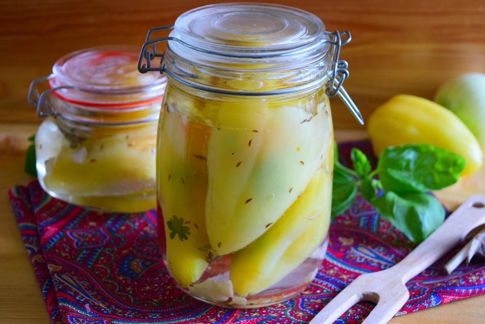 Pickled Sweet Peppers Stuffed with Cabbage and Carrots