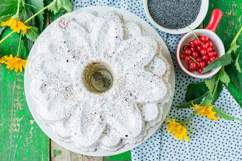 Red Currant Poppy Seed Pie