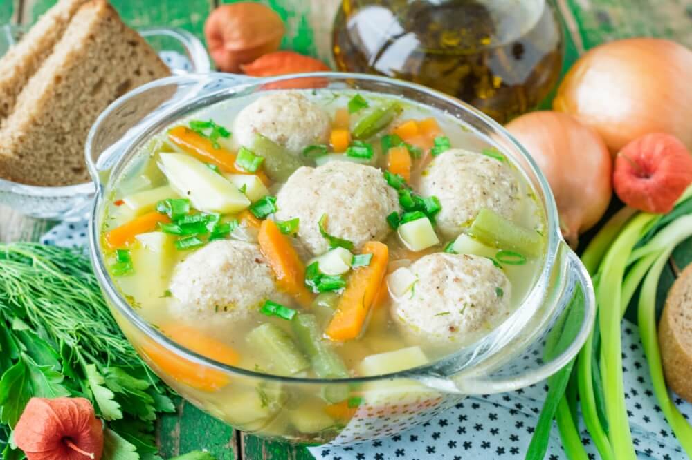Fish Balls Vegetable Soup