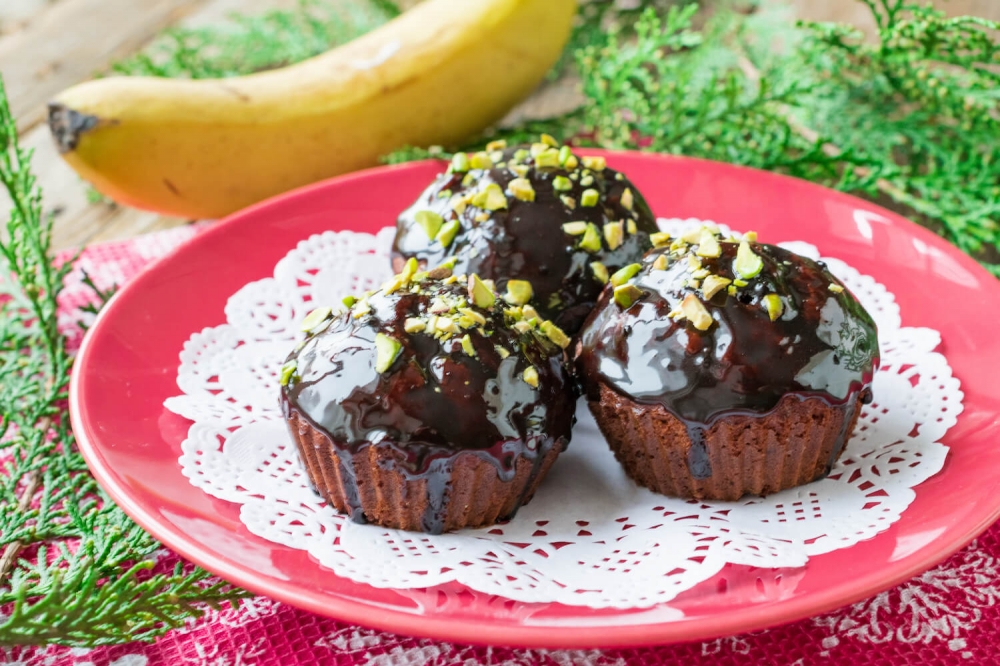 Chocolate Glazed Banana Muffins