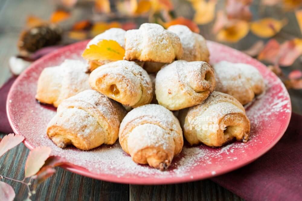 Rugelach with Apricot Jam