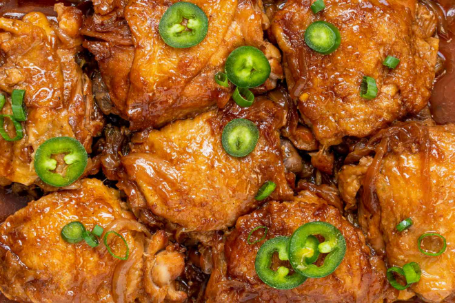 What is adobo in Filipino food?