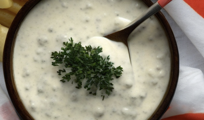 How to Make Alabama White Sauce: The Ultimate Guide to this Southern Barbecue Staple