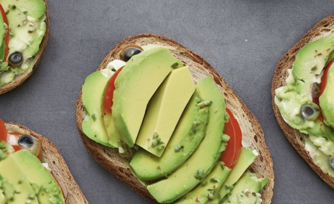 Avocado Toast: The Perfect Balance of Flavor and Health Benefits