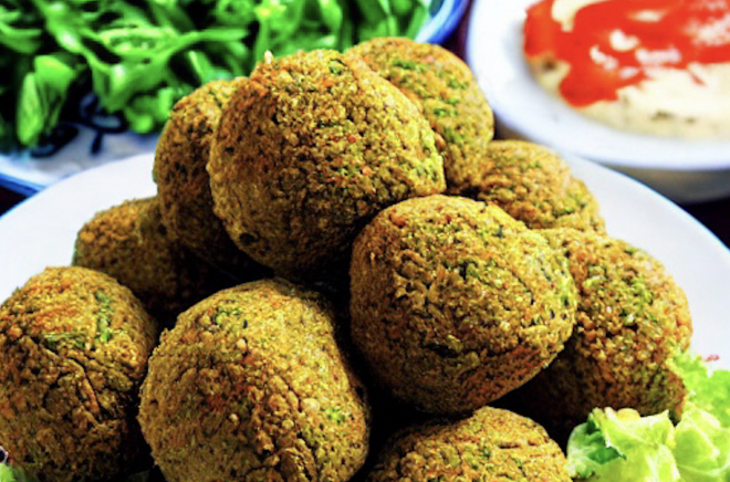 Crunchy and Healthy: Unveiling the Secrets of Perfect Falafel