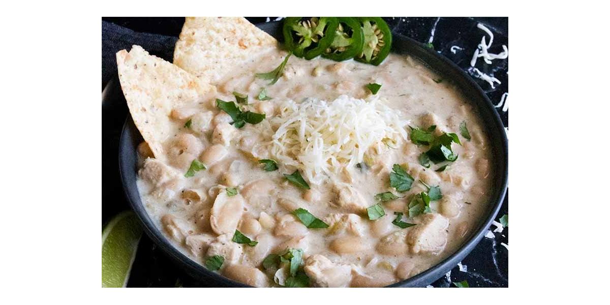 What Is White Chili Made Of