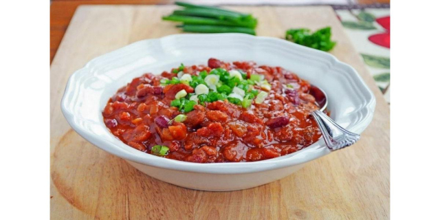 Spice Up Your Kitchen: A Mouthwatering Homemade Chili Recipe