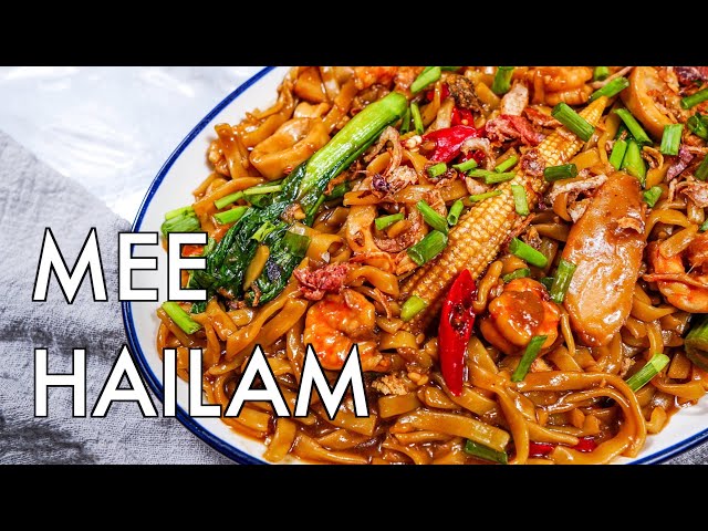 Soy Sauce Braised Hainanese Noodles