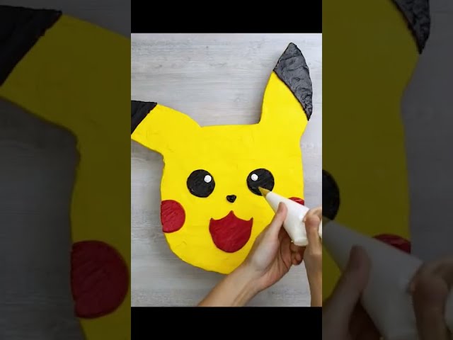 Theme Cake Pikachu Pullapart Cupcake