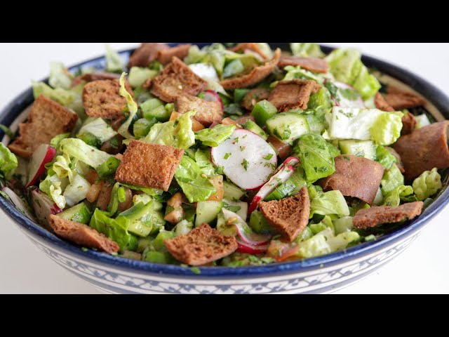 Classic Fattoush Salad