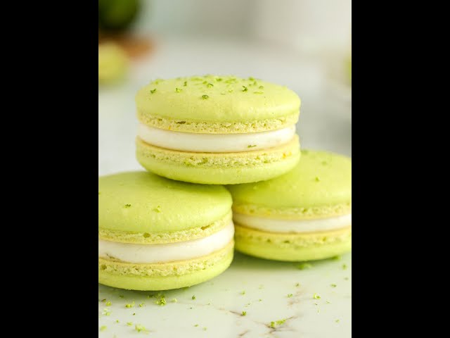 Lime Macarons with Tart Lime Curd