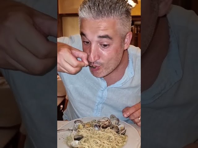 Spaghetti alle Vongole Like an Italian