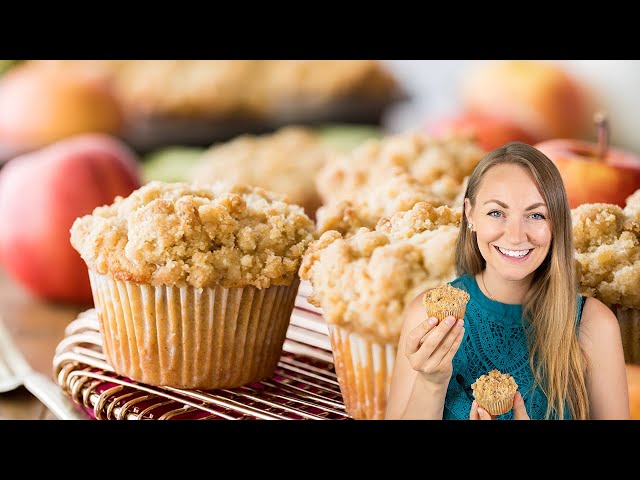 Soft Muffins with Juicy Apple Bits and Crumble Topping