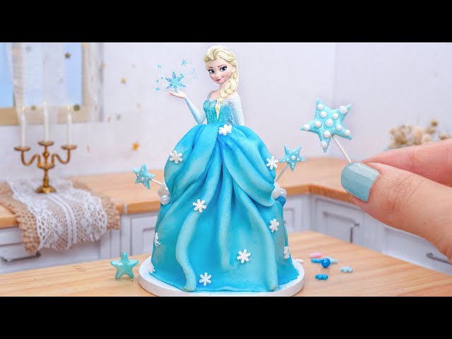 Miniature Princess ELSA Cake Decorating