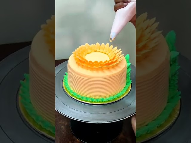 Sun Flawars cake
