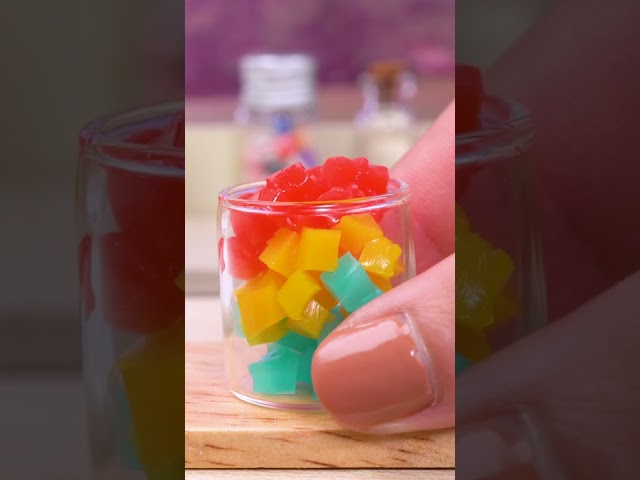 Sweet Miniature Fruit Lollipop