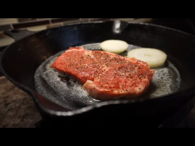 Steak in a Cast Iron Skillet