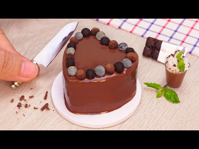 Miniature Chocolate Truffle Cake
