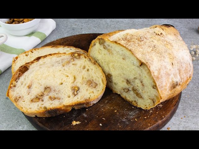 Walnut bread