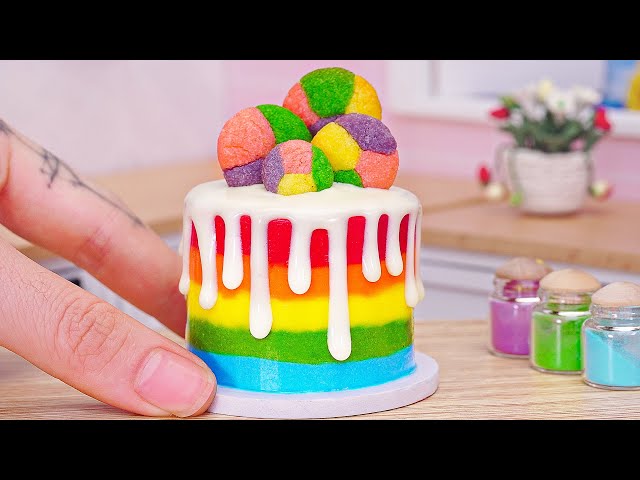 Miniature Rainbow Sugar Cookie Cake Decorating