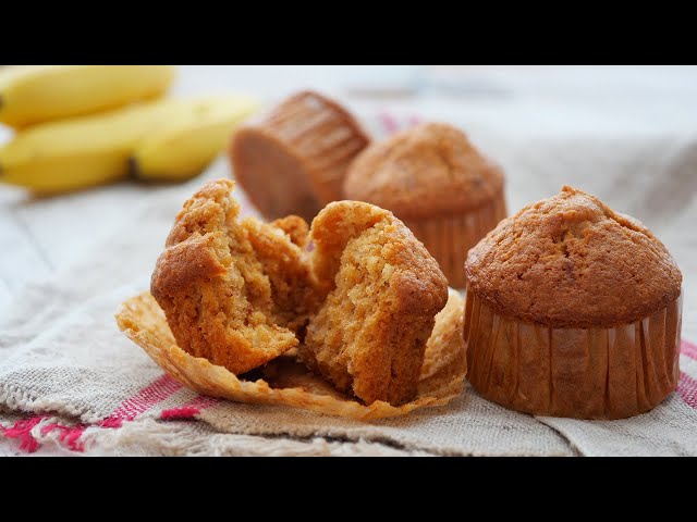 Caramel banana muffin