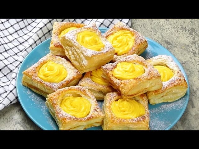 Square puff pastry baskets