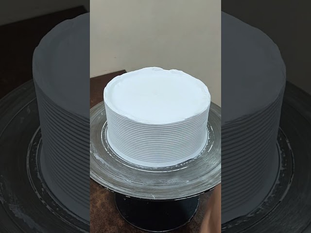 White chocolate Cake design