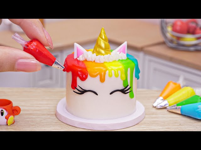 Miniature Colorful Unicorn Cake Decorating Ideas