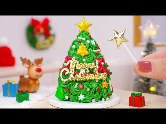  Beautiful Miniature Christmas Cake Decorating