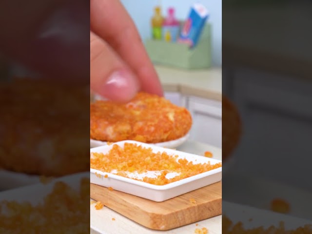 Miniature Cheetos Cheeseburgers