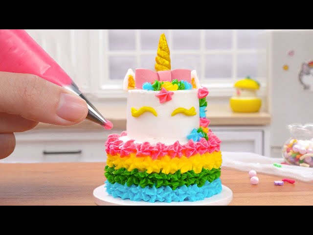 Wonderful Miniature UNICORN Cake Decorating