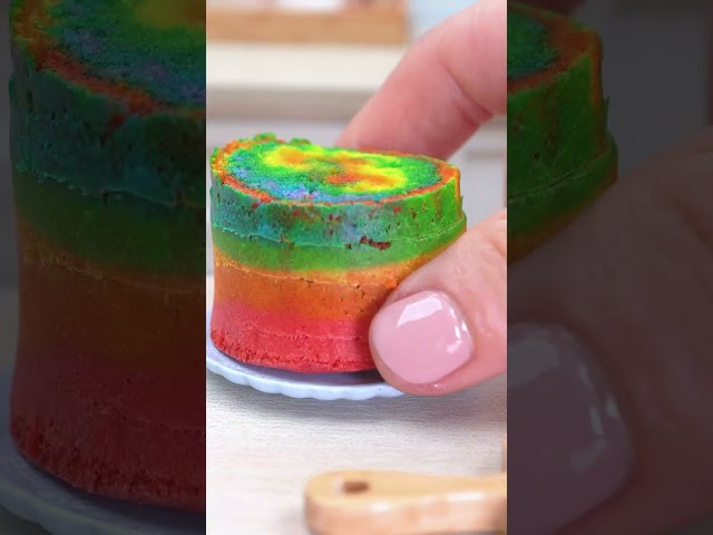 Tasty Miniature Rainbow Cake Decorating Recipe
