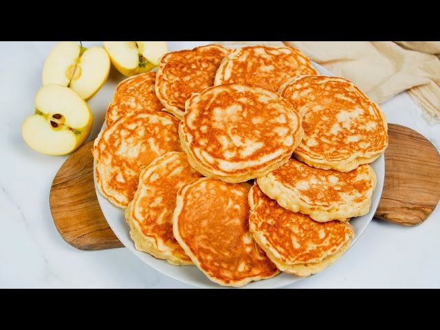 Apple pancakes: how to make them soft and delicious
