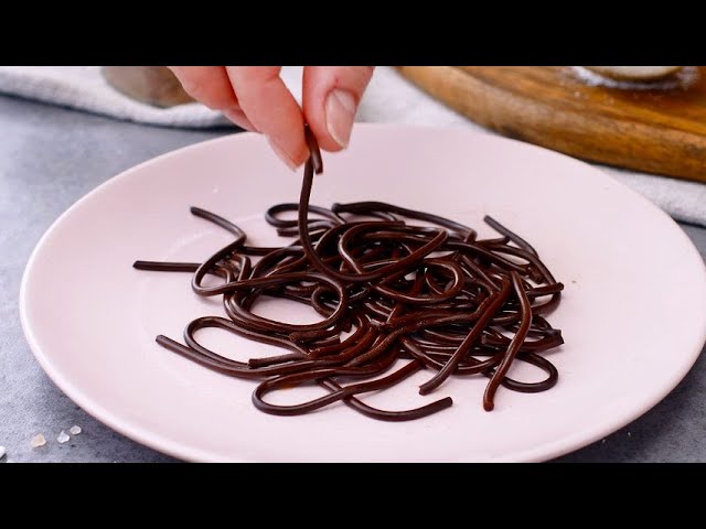 Chocolate spaghetti