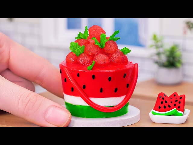 Frozen Miniature Watermelon Ice Cream Cake Decoration