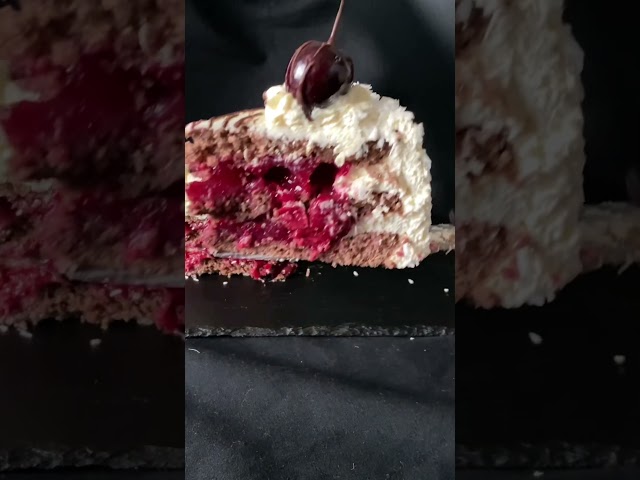 Kaprize Latvian Cherry Cake