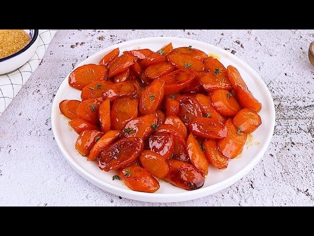 Glazed carrots: a simple and delicious side dish to make in a pan