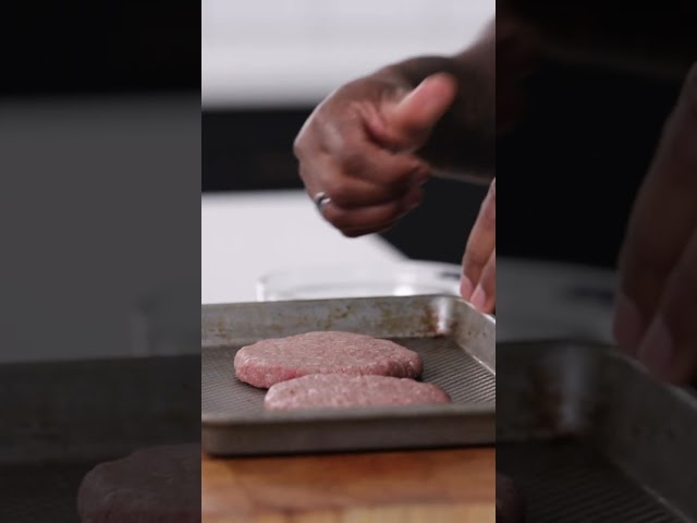 Burger Cooking Tip: How to Reduce Burger Shrinkage