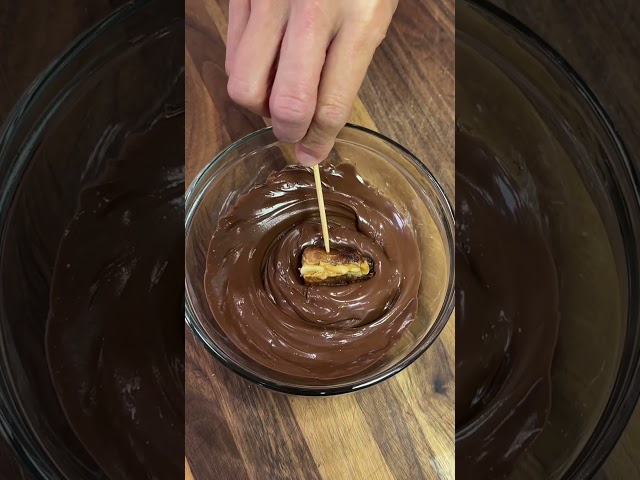 DIY Snickers Dates