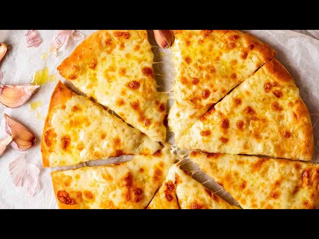 The Best Garlic Cheese Pizza