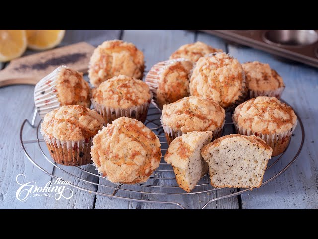 Lemon Poppy Seed Crumble Muffins